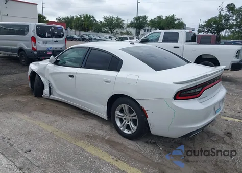 2015 Dodge Charger Se z USA, uszkodzony, nr VIN 2C3CDXBGXFH870223
